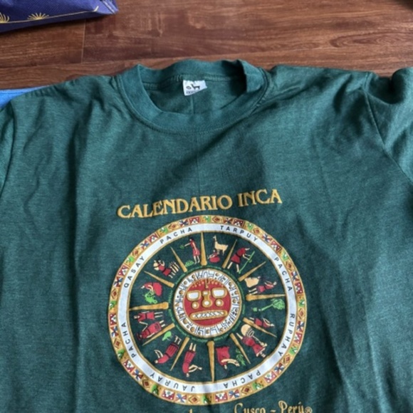 Machu Picchu T-shirts (4 shirts) - Picture 2 of 4